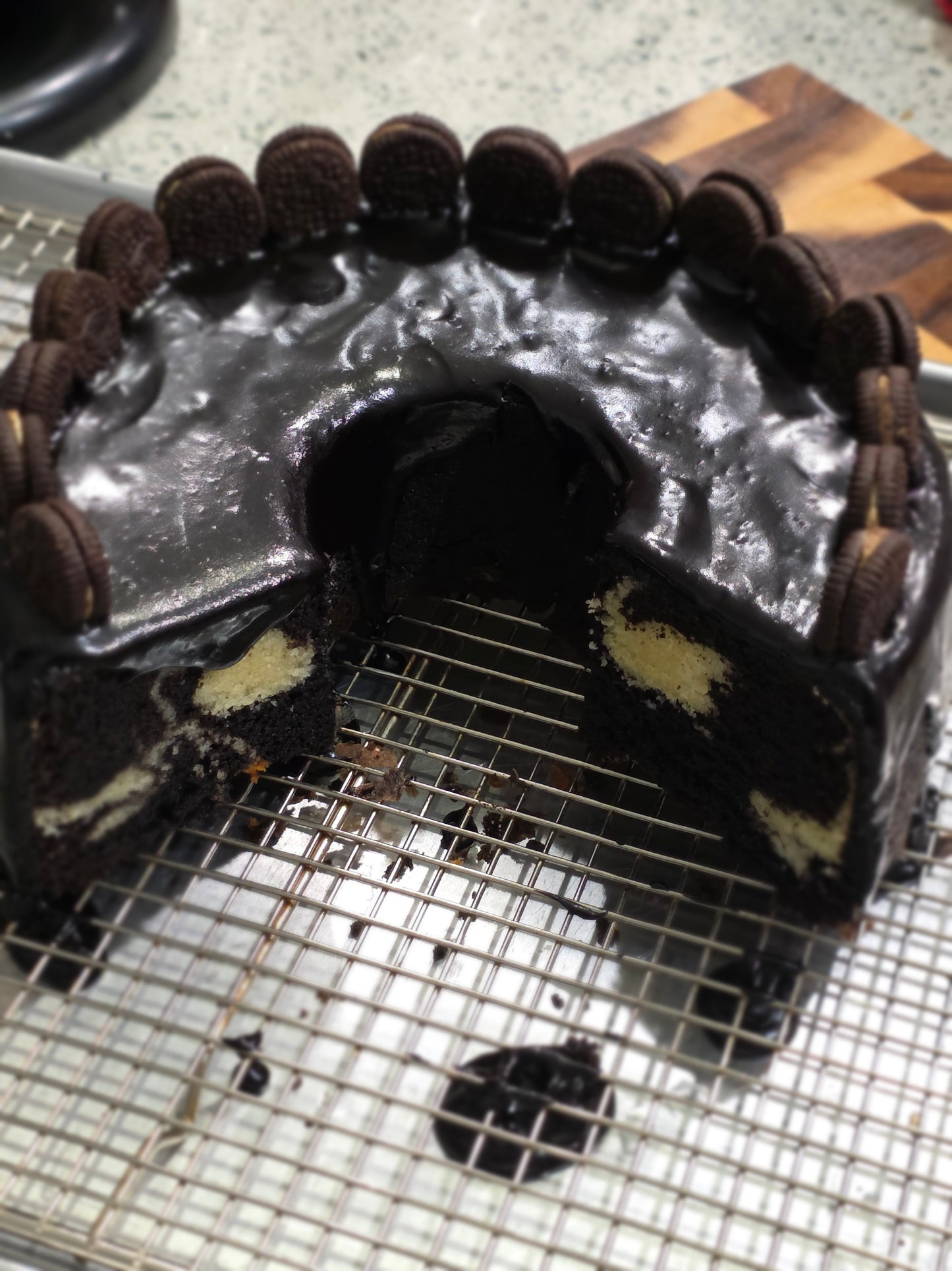 Cookies & Cream Pound Cake